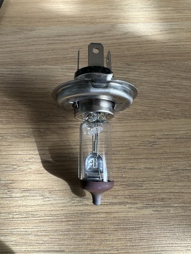 Car headlight bulb - h4,